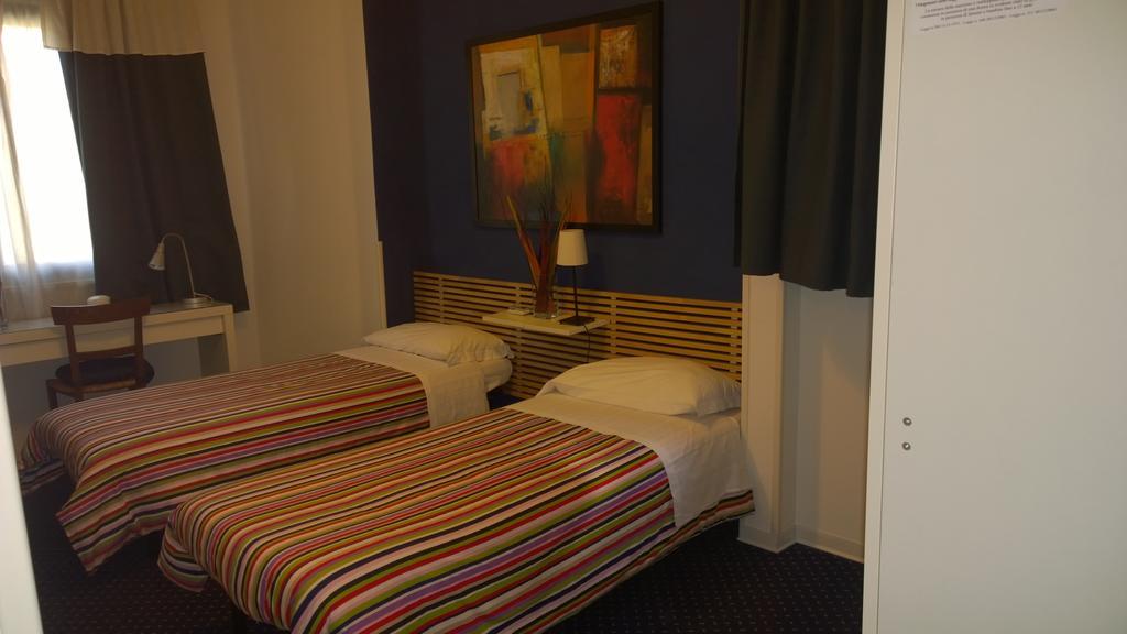 روما Almi Rooms الغرفة الصورة